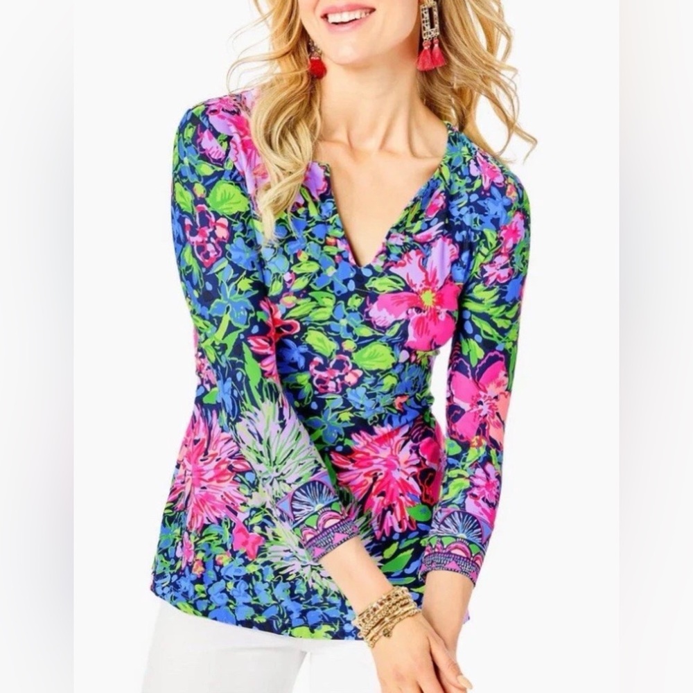 Lilly Pulitzer UPF 50+ CHILLYLILLY KARINA TUNIC Festive Fantasy sun protection L